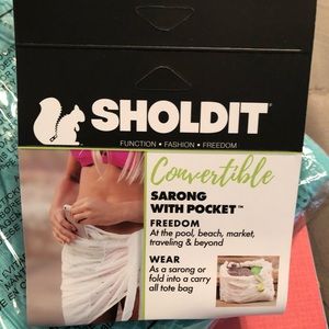 Sholdit convertible sarong with pocket